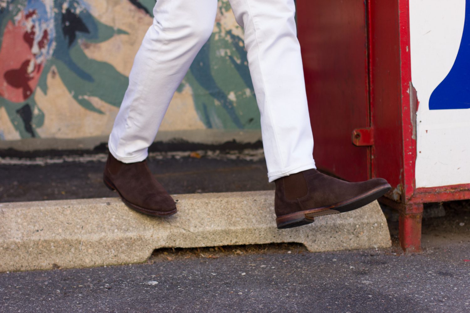Chelsea Boots Cognac Leather vs Chocolate Brown Suede Chelsea Boots Cognac Leather vs Chocolate Brown Suede
